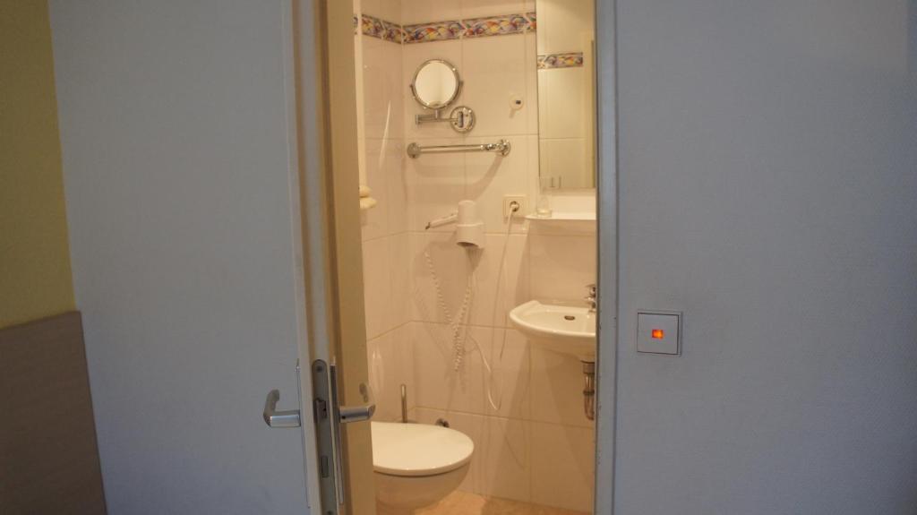 Hotel Jaegerhof Wiesbaden Cameră foto