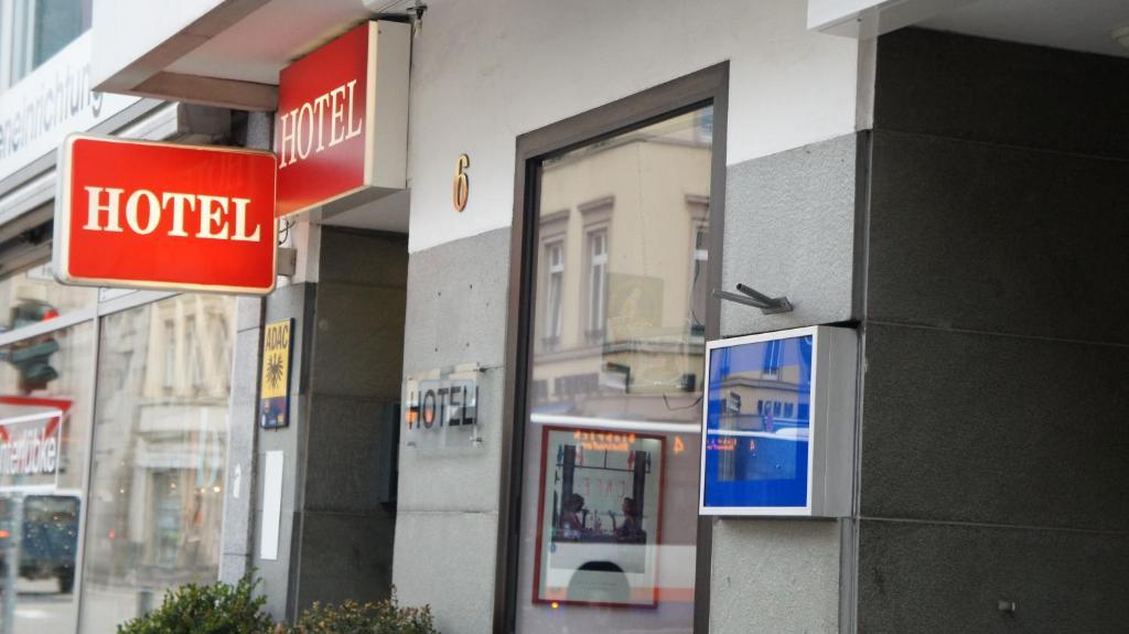 Hotel Jaegerhof Wiesbaden Exterior foto