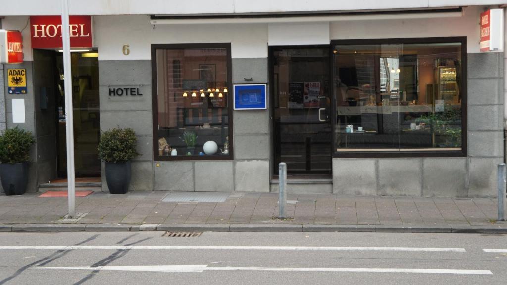 Hotel Jaegerhof Wiesbaden Exterior foto